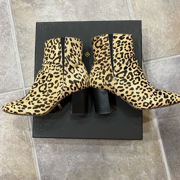 Leopard Calf Hair Block Boots - Picture 3 of 6